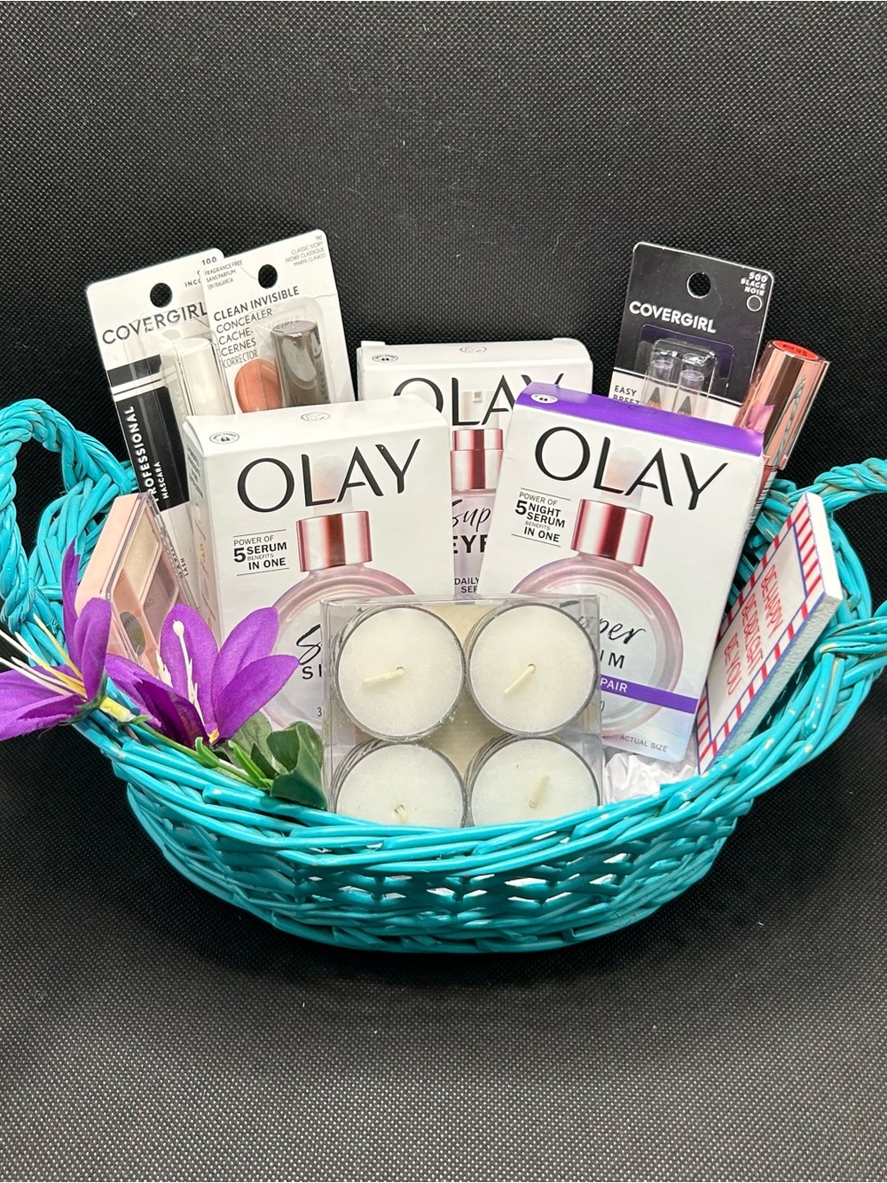 Rejuvenation in a small Blue Basket
Mother’s Day Gift Basket